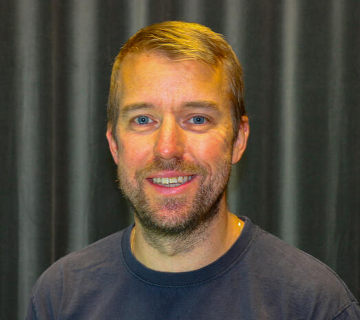 Jens Eklund Montör +46 70 471 36 34